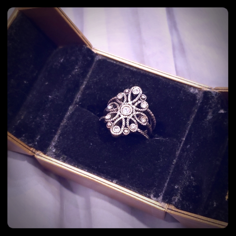 Premier designs filagree ring